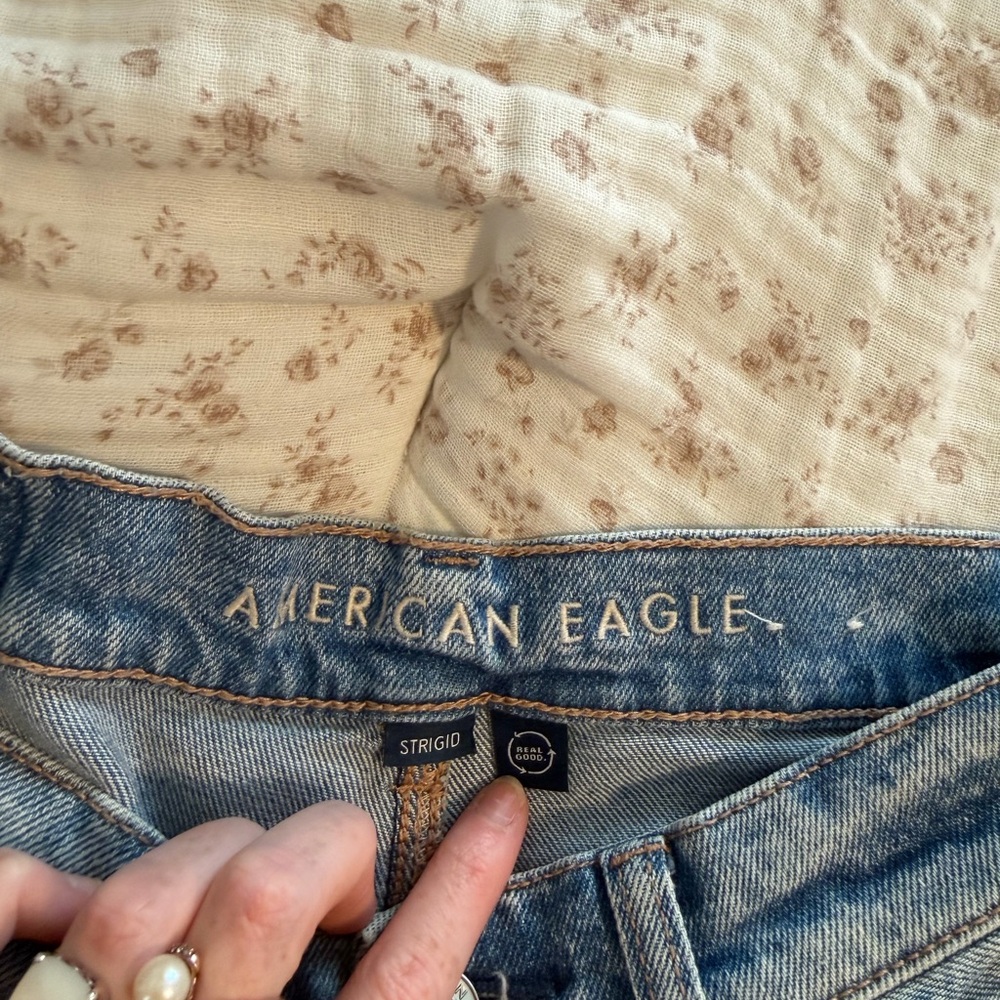 American Eagle Ripped Straight-Leg Blue Jeans - Picture 2 of 8